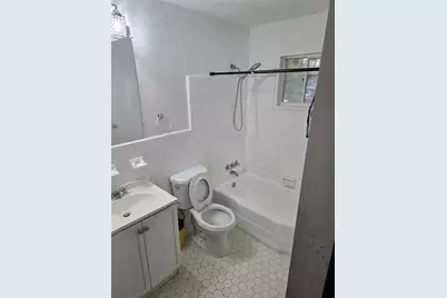 3226 Cloverhurst Drive, East Point, GA 30344 - Photo 9