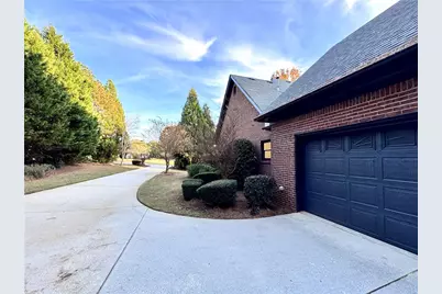 1210 Lancelot Court, Loganville, GA 30052 - Photo 7