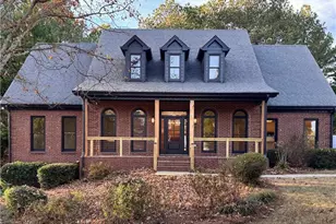 1210 Lancelot Ct, Loganville, GA 30052 - Photo 1