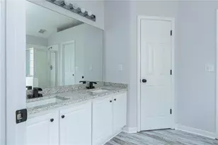 7513 Cole Ln, Atlanta, GA 30349 - Photo 17