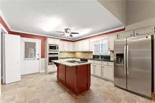 3629 Lantern Dr, Gainesville, GA 30504 - Photo 9