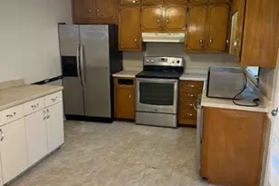 1460 Marthas Ct, Lawrenceville, GA 30045 - Photo 3