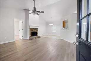 698 Fairview Dr, Dallas, GA 30157 - Photo 3