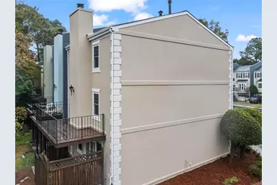 40 Sycamore Station #40, Decatur, GA 30030 - Photo 3