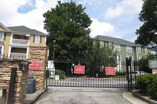 225 Bentley Pl, Tucker, GA 30084 - Photo 3