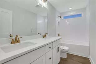 6704 Cambridge Dr, Flowery Branch, GA 30542 - Photo 13