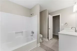 1043 Sterling Ridge Chase, Marietta, GA 30062 - Photo 7