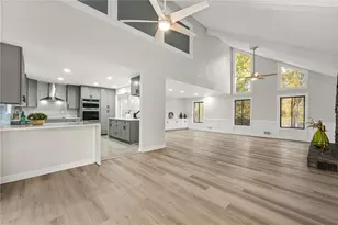 4013 Brenteresa Ct, Snellville, GA 30039 - Photo 9