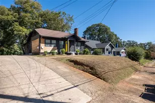 1527 Olympian Way SW, Atlanta, GA 30310 - Photo 3