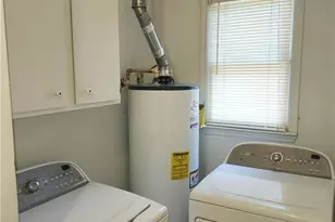 135 Carole Dr, Oxford, GA 30054 - Photo 15