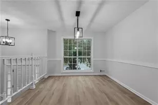 5650 Princeton Oaks Dr, Sugar Hill, GA 30518 - Photo 7