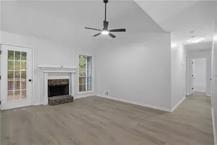 5650 Princeton Oaks Dr, Sugar Hill, GA 30518 - Photo 5