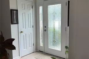 717 Conisburgh Ct, Stone Mountain, GA 30087 - Photo 9