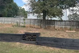 717 Conisburgh Ct, Stone Mountain, GA 30087 - Photo 27