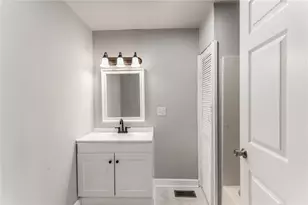 202 Park St, Griffin, GA 30223 - Photo 19