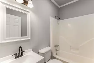 202 Park St, Griffin, GA 30223 - Photo 19