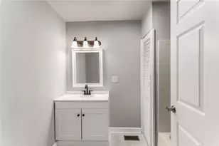 202 Park St, Griffin, GA 30223 - Photo 21