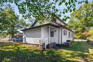 202 Park St, Griffin, GA 30223 - Photo 21