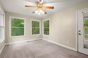 422 Afton Dr, Roswell, GA 30075 - Photo 11