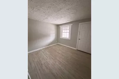 289 W Lake Avenue NW, Atlanta, GA 30314 - Photo 1