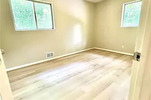 1726 Fairburn Rd SW, Atlanta, GA 30331 - Photo 13