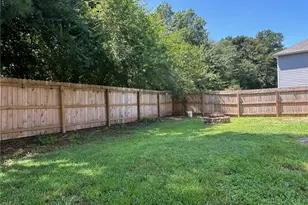 208 McGinnis Cir, Calhoun, GA 30701 - Photo 23