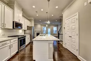 1764 Morningtide Ln NE, Atlanta, GA 30324 - Photo 13