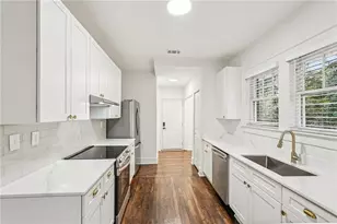 829 Rose Cir SW, Atlanta, GA 30310 - Photo 9