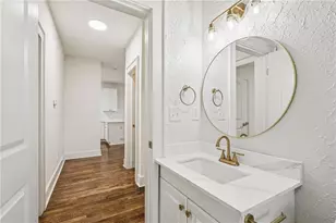 829 Rose Cir SW, Atlanta, GA 30310 - Photo 19