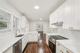 829 Rose Cir SW, Atlanta, GA 30310 - Photo 11