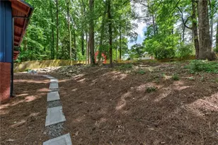 3348 Lynnray Dr, Atlanta, GA 30340 - Photo 39