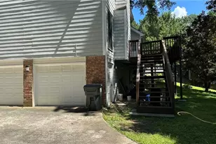 1645 Bill Murdock Rd, Marietta, GA 30062 - Photo 21