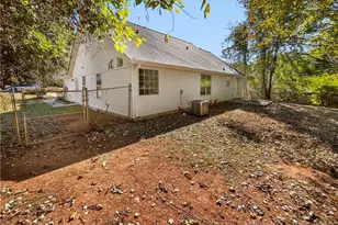 5049 Holly Hock Dr, Flowery Branch, GA 30542 - Photo 41