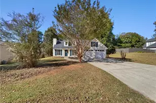 5049 Holly Hock Dr, Flowery Branch, GA 30542 - Photo 3