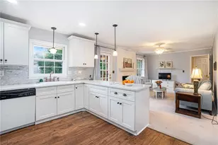 1732 Beauregard Dr SW, Lilburn, GA 30047 - Photo 11