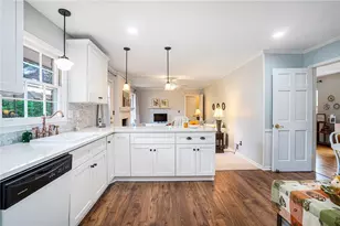 1732 Beauregard Dr SW, Lilburn, GA 30047 - Photo 13