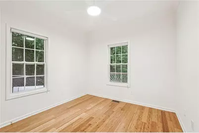 2470 Saint Paul Avenue NW, Atlanta, GA 30318 - Photo 11