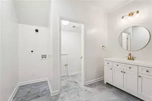 2470 St Paul Ave NW, Atlanta, GA 30318 - Photo 23