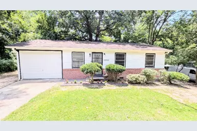 2800 Browntown Road NW, Atlanta, GA 30318 - Photo 1