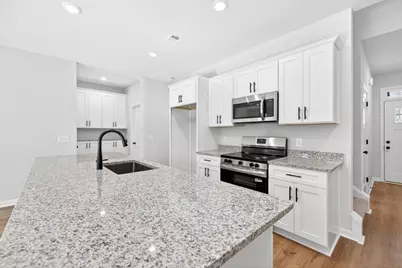 562 Madison Street #110, Commerce, GA 30529 - Photo 15