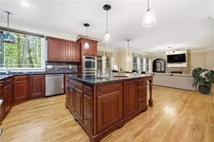 118 Lakeview Cir, Waleska, GA 30183 - Photo 9