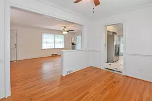 381 Hilderbrand Dr, Atlanta, GA 30328 - Photo 3