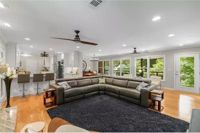 2501 Midvale Court, Tucker, GA 30084 - Photo 7