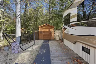 329 Leisure Acres Dr, Cleveland, GA 30528 - Photo 3