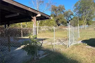 313 E Gibson Street E, Cedartown, GA 30125 - Photo 3