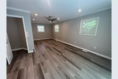 3473 McKenzie Drive, Gainesville, GA 30506 - Photo 9