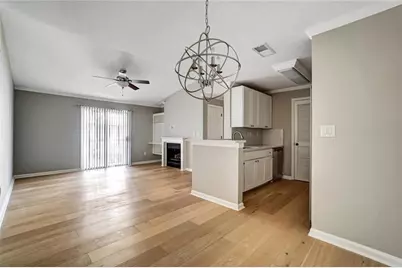 628 Granville Court, Sandy Springs, GA 30328 - Photo 11