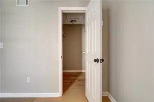 628 Granville Ct, Sandy Springs, GA 30328 - Photo 21