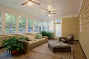 1305 Fontainebleau Ct NE, Lawrenceville, GA 30043 - Photo 17