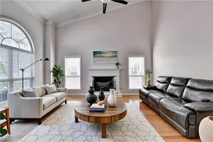 2210 Ashley Crossing Ct, Lawrenceville, GA 30043 - Photo 3